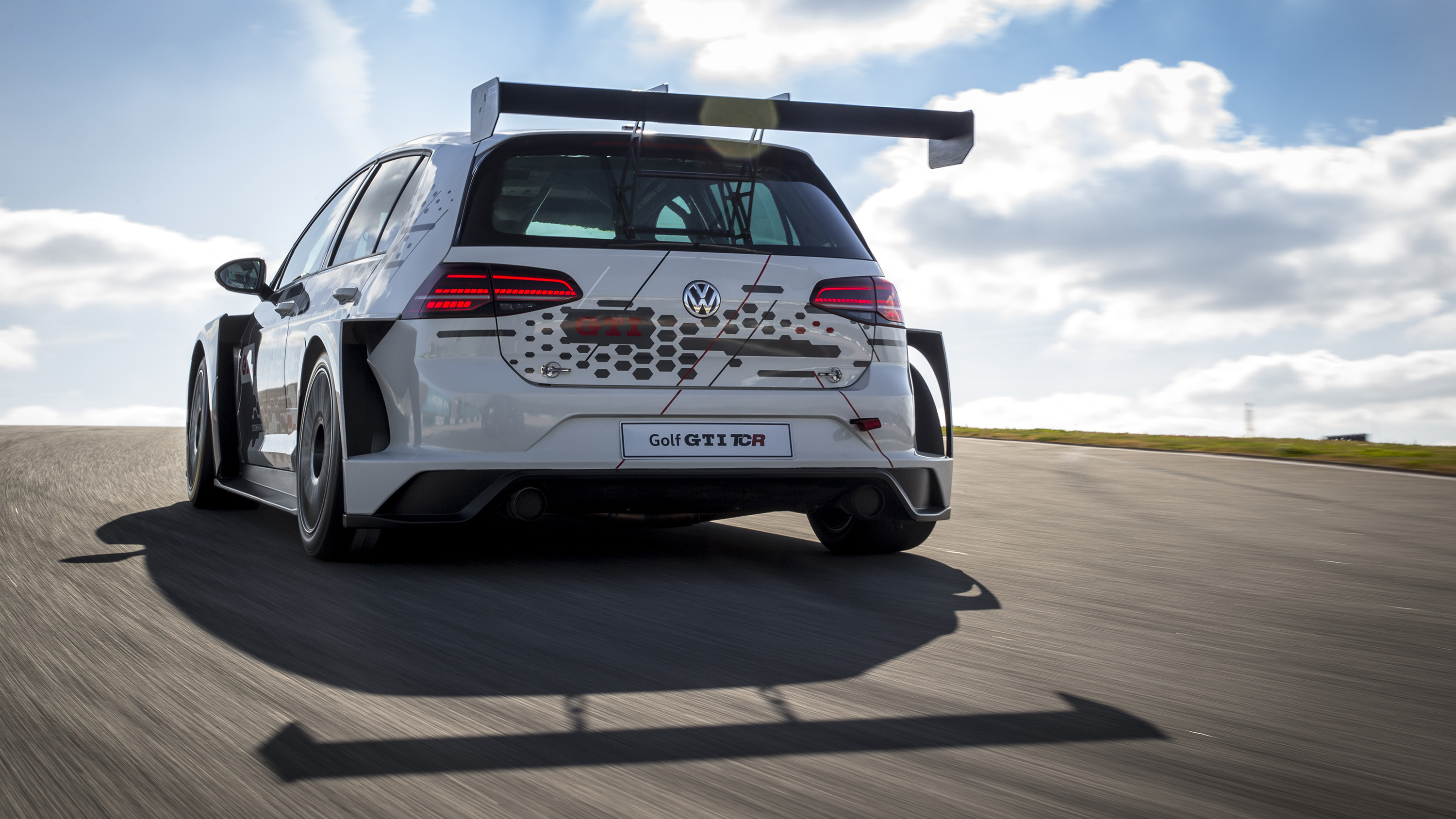 golf_gti_tcr_009832.jpg