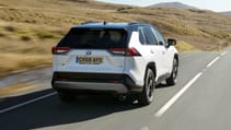 rav4-2wd-hybrid-dynamic-tracking-92.jpg