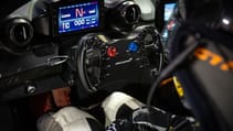 mclaren_senna_media_drive_bahrain_-_82.jpg