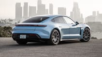 frozen_blue_metallic_taycan4s_043.jpg