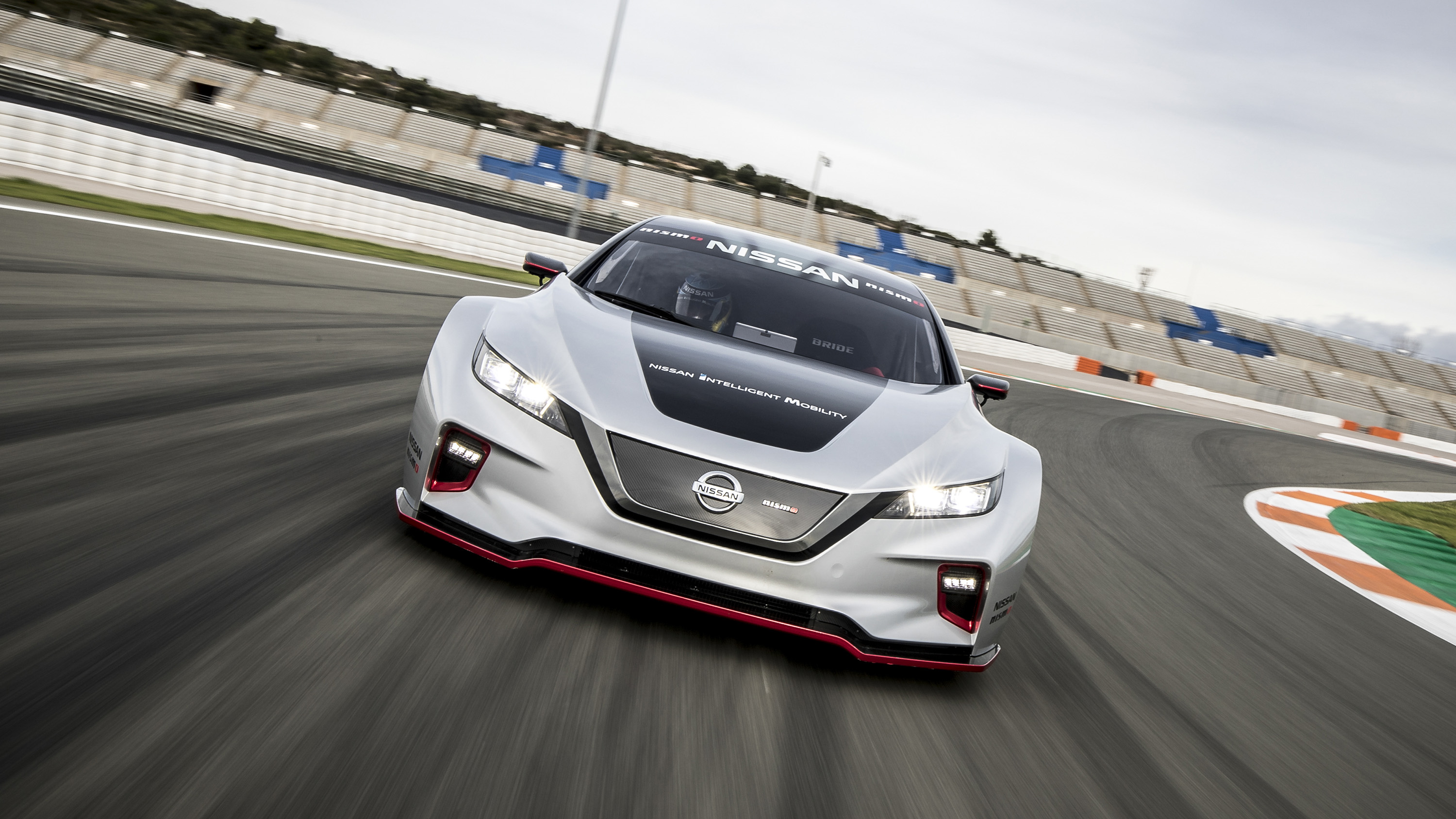 nissan_leaf_nismo_rc-55.jpg