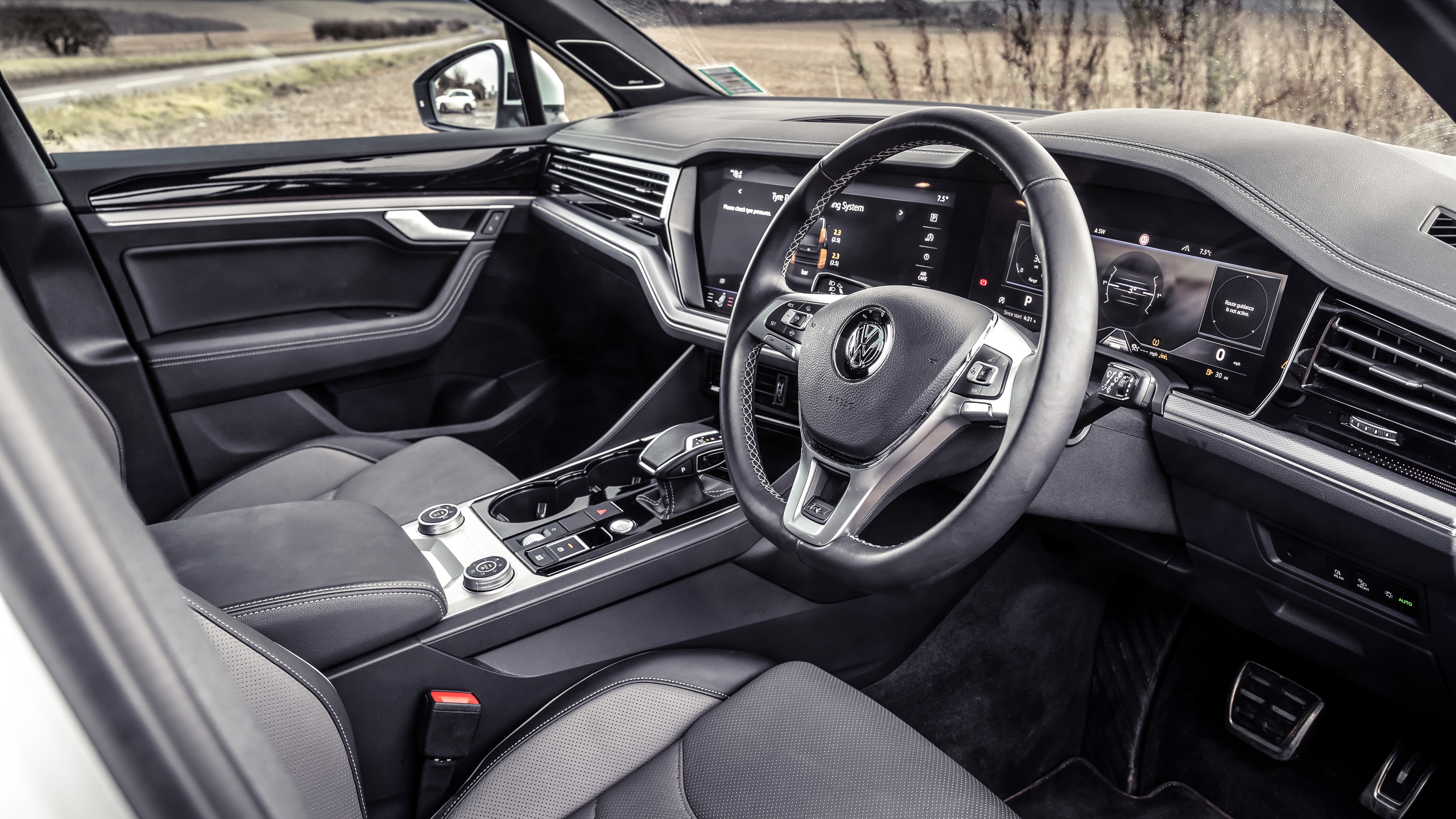 topgear_-_lt_-_vw_touareg_-021.jpg