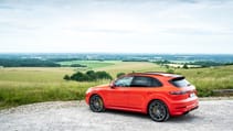 cayenne_gts017.jpg