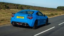 gt86-blue-edition-dynamic-16.jpg