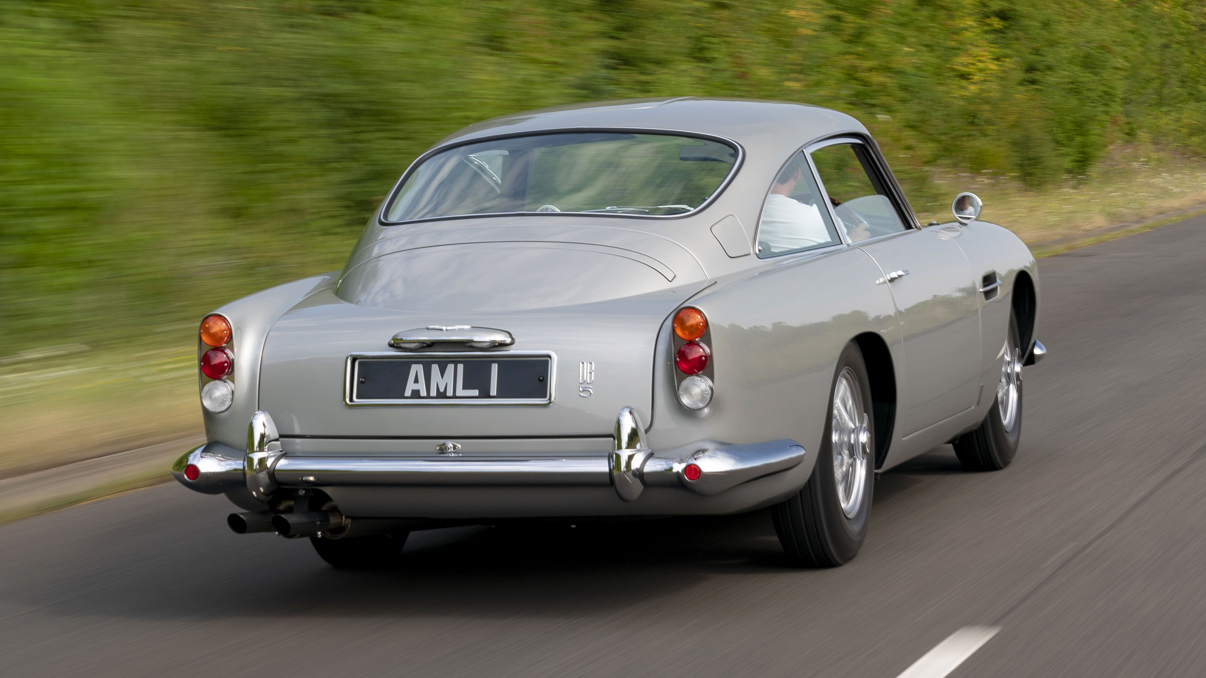 aston-martin-db5-goldfinger-jason-barlow-photo-max-earey-58-jpg.jpg