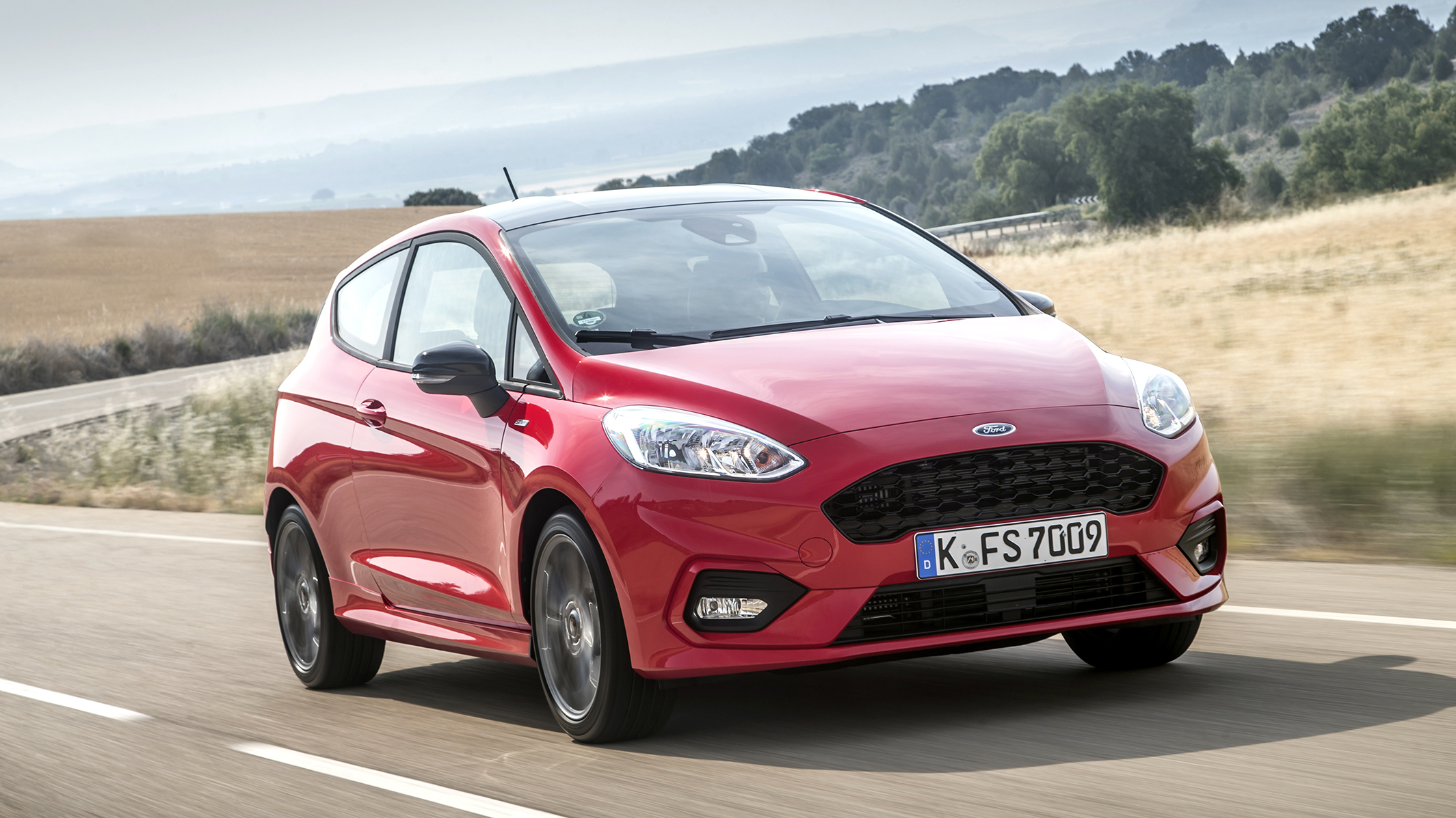 2017_ford_fiesta_st-line_race_red_036.jpg