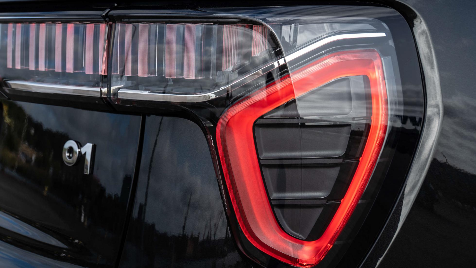 tail_light.jpg