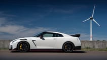 my20_gt-r_nismo_germany_38-source.jpg