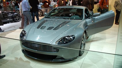 Aston Martin V12 Vantage