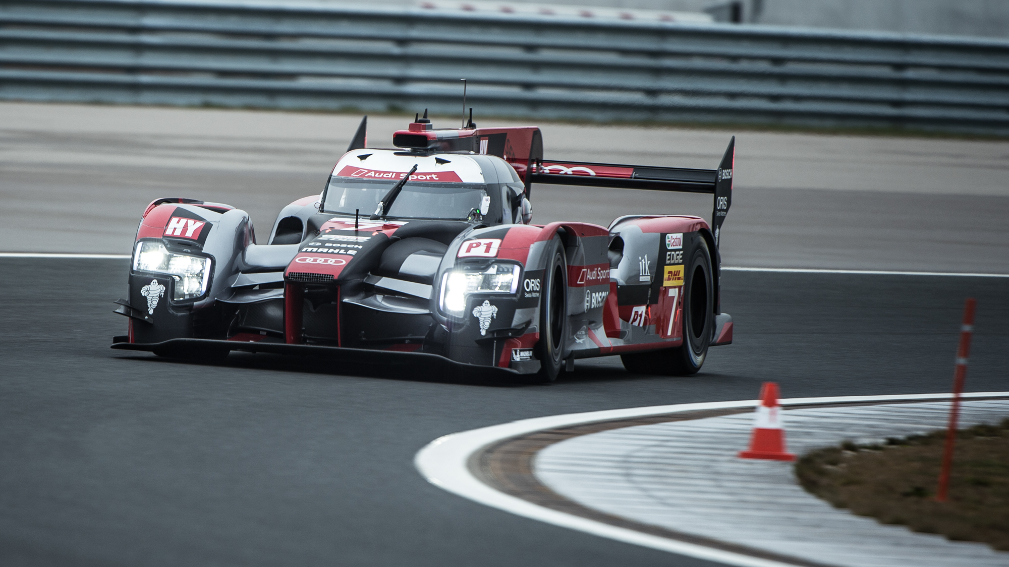 Audi R18 LMP1 car