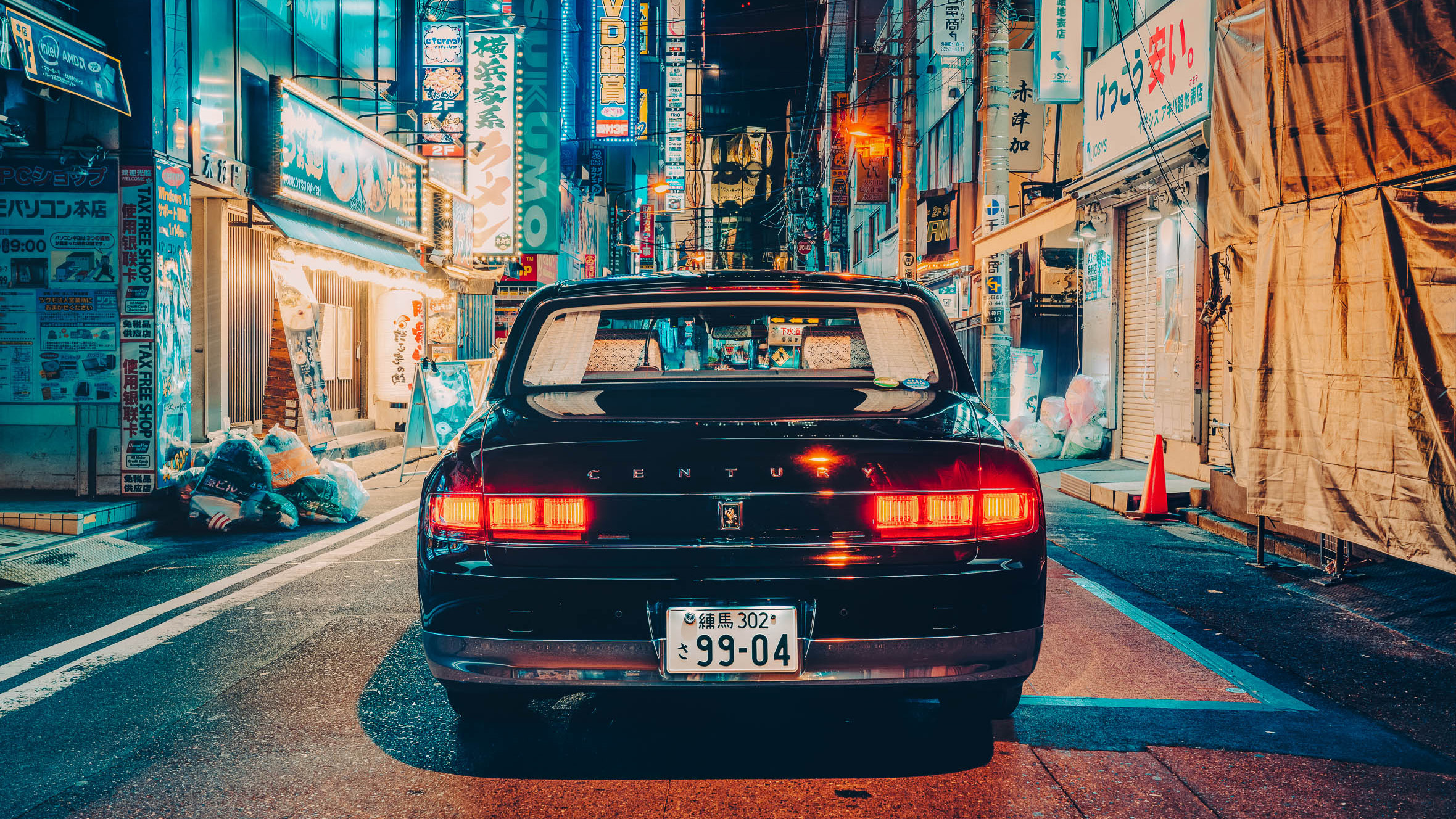 Toyota Century in Japan