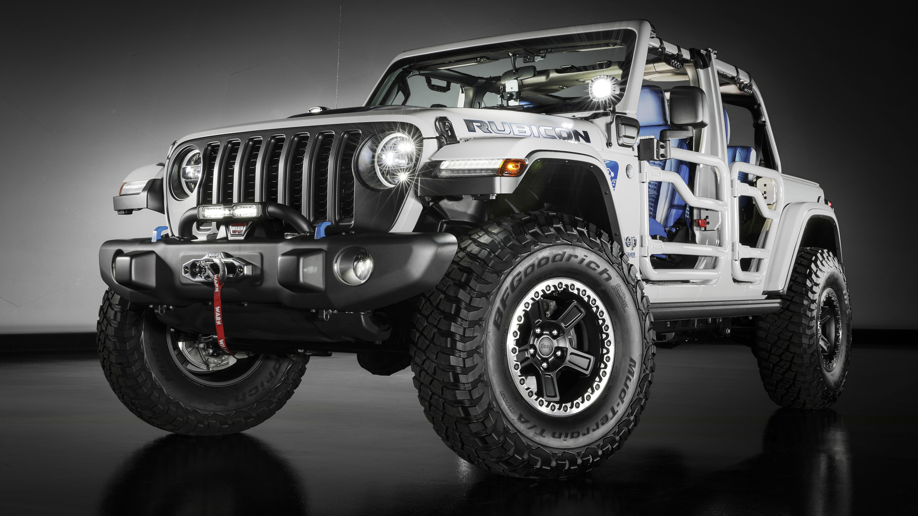 Jeep Wrangler 4xe concept front