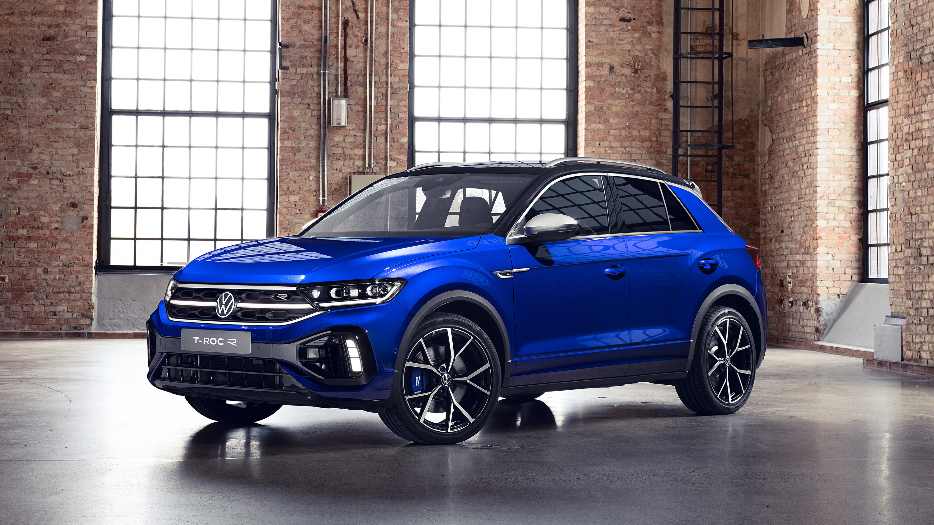 Volkswagen T-Roc R 2022 facelift blue front