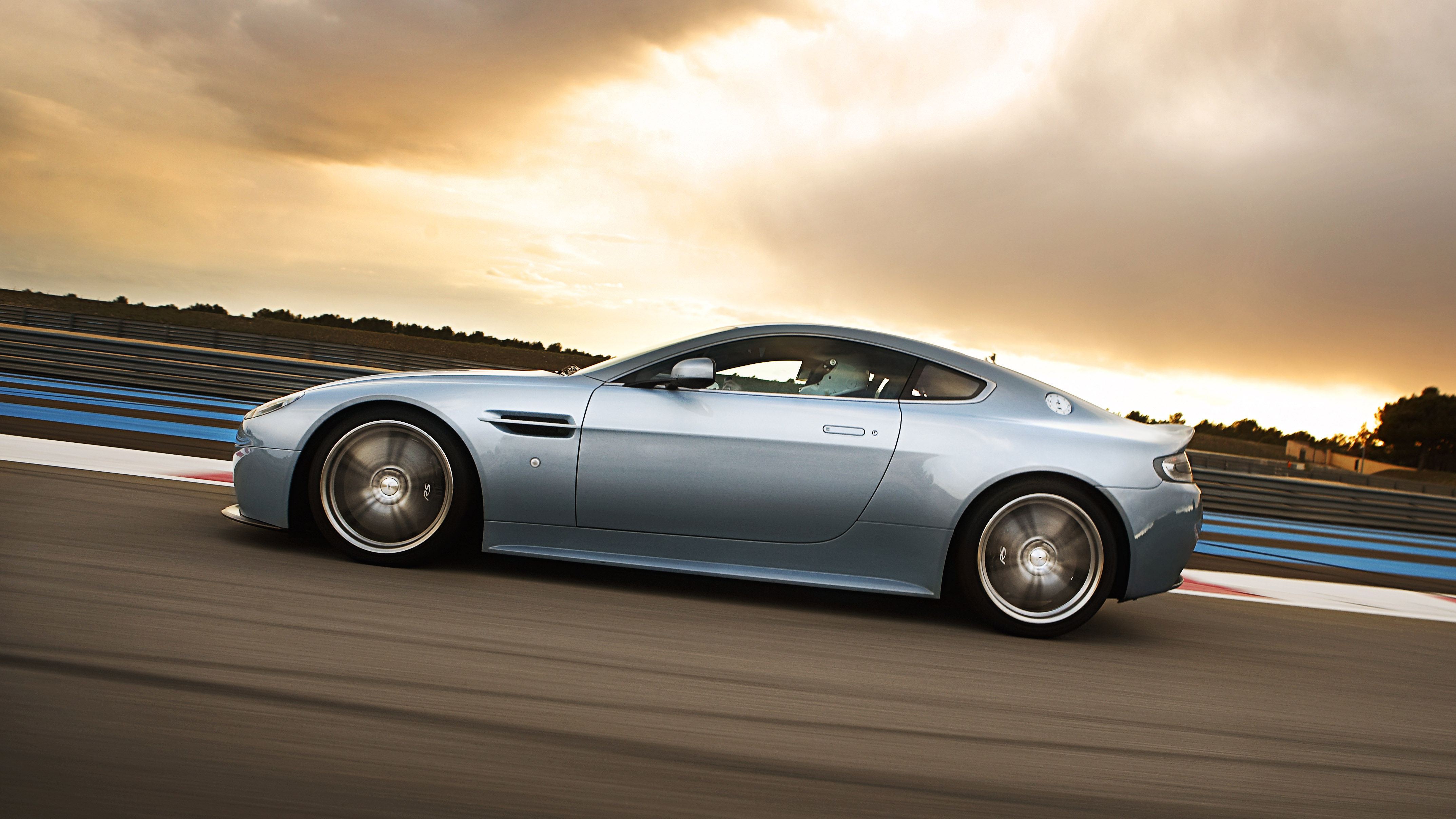 Aston Martin V12 Vantage RS concept Top Gear