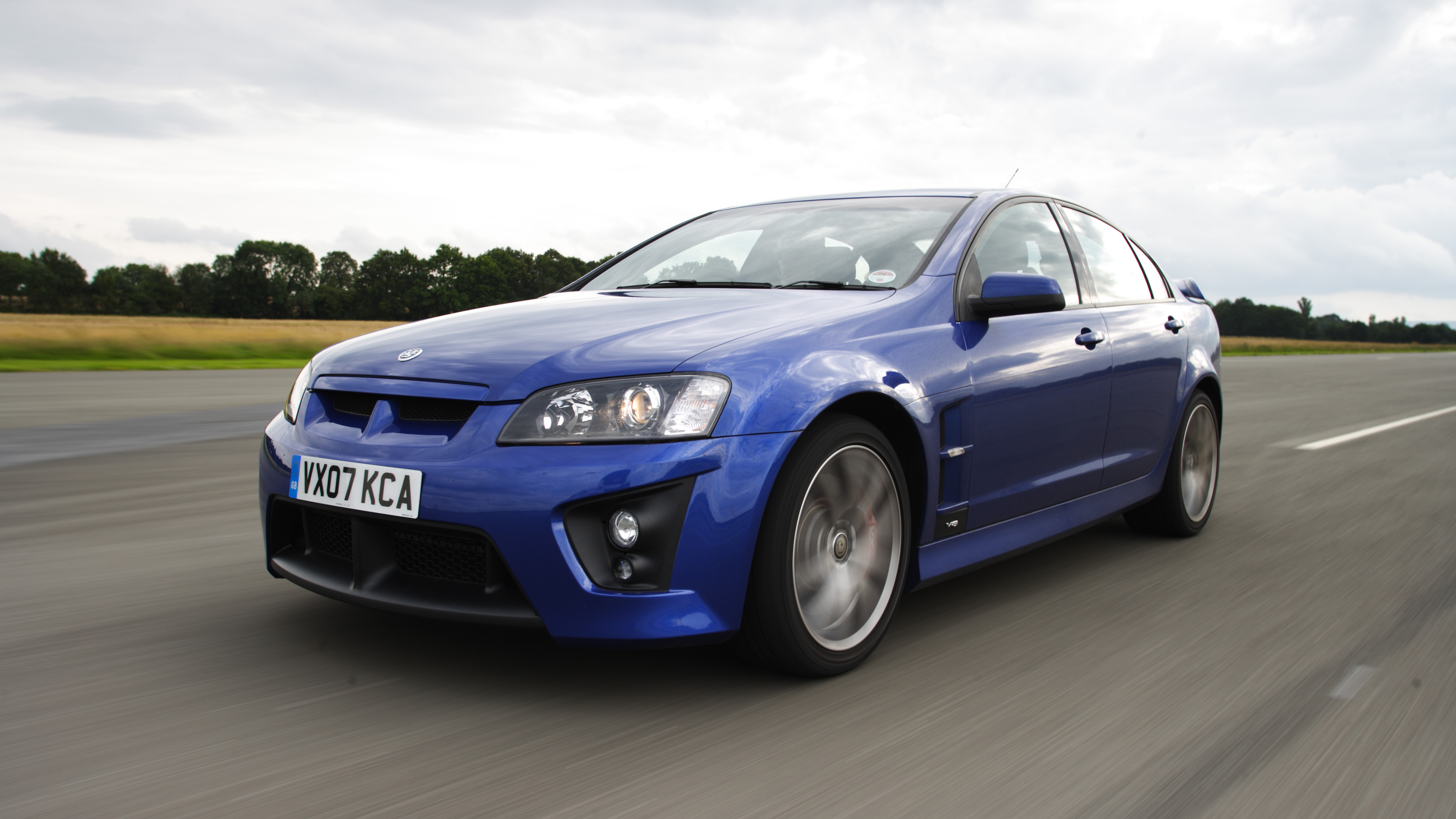 Vauxhall VXR8 vs Chrysler 300C SRT-8 vs Audi A6 4.2 V8