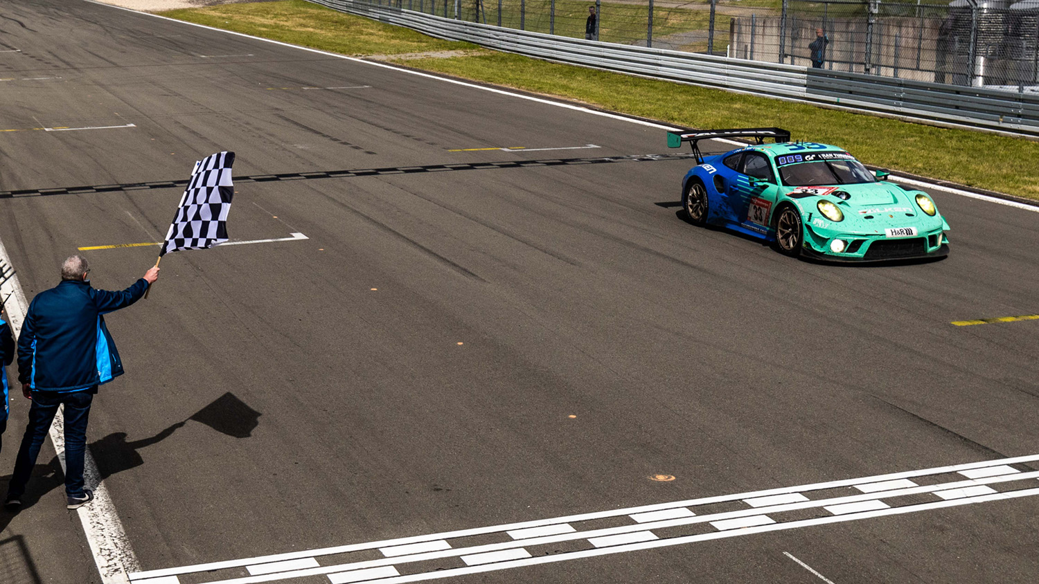 Falken car 33 takes the finish