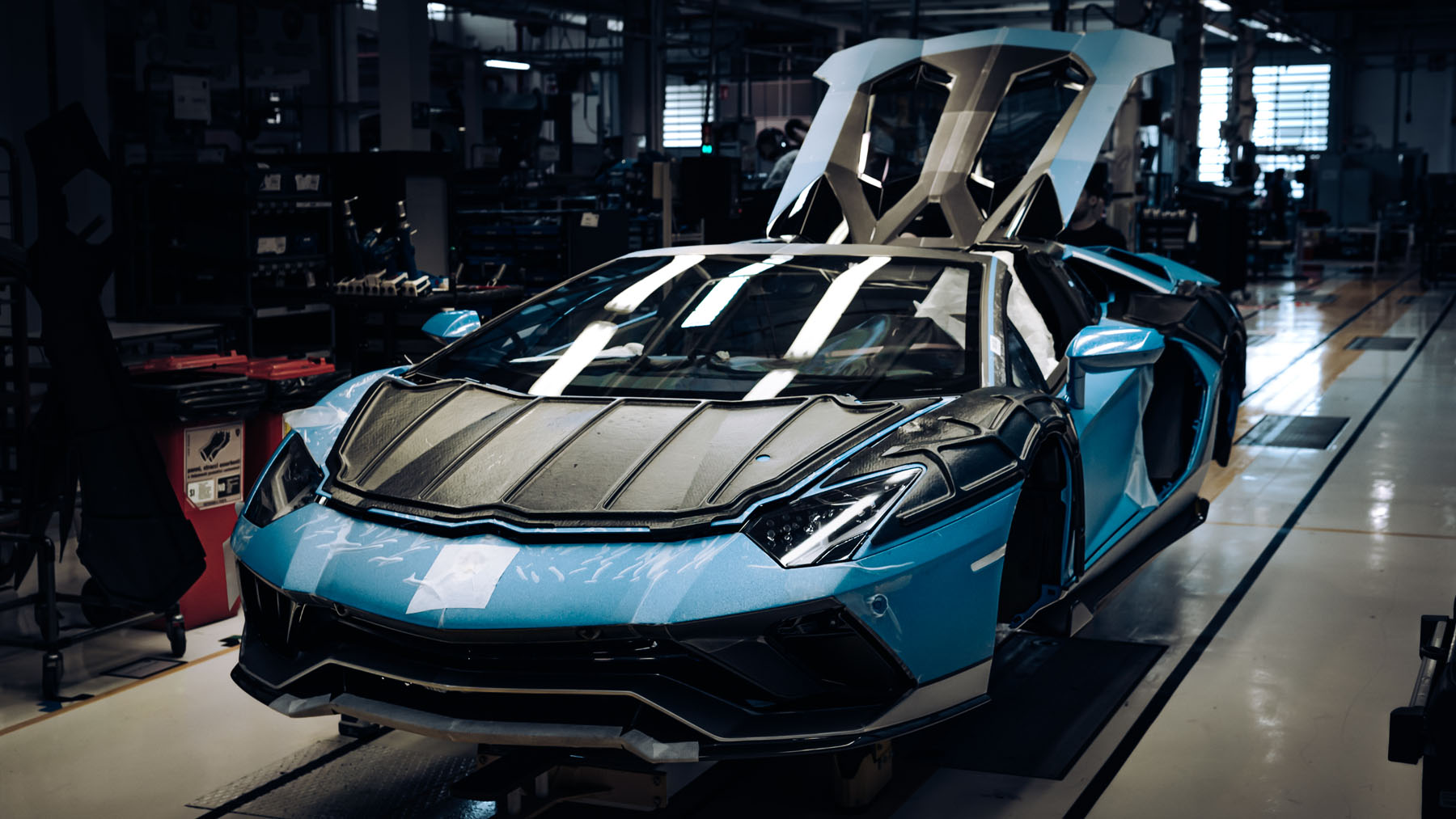 Last Lambo Aventador has been built