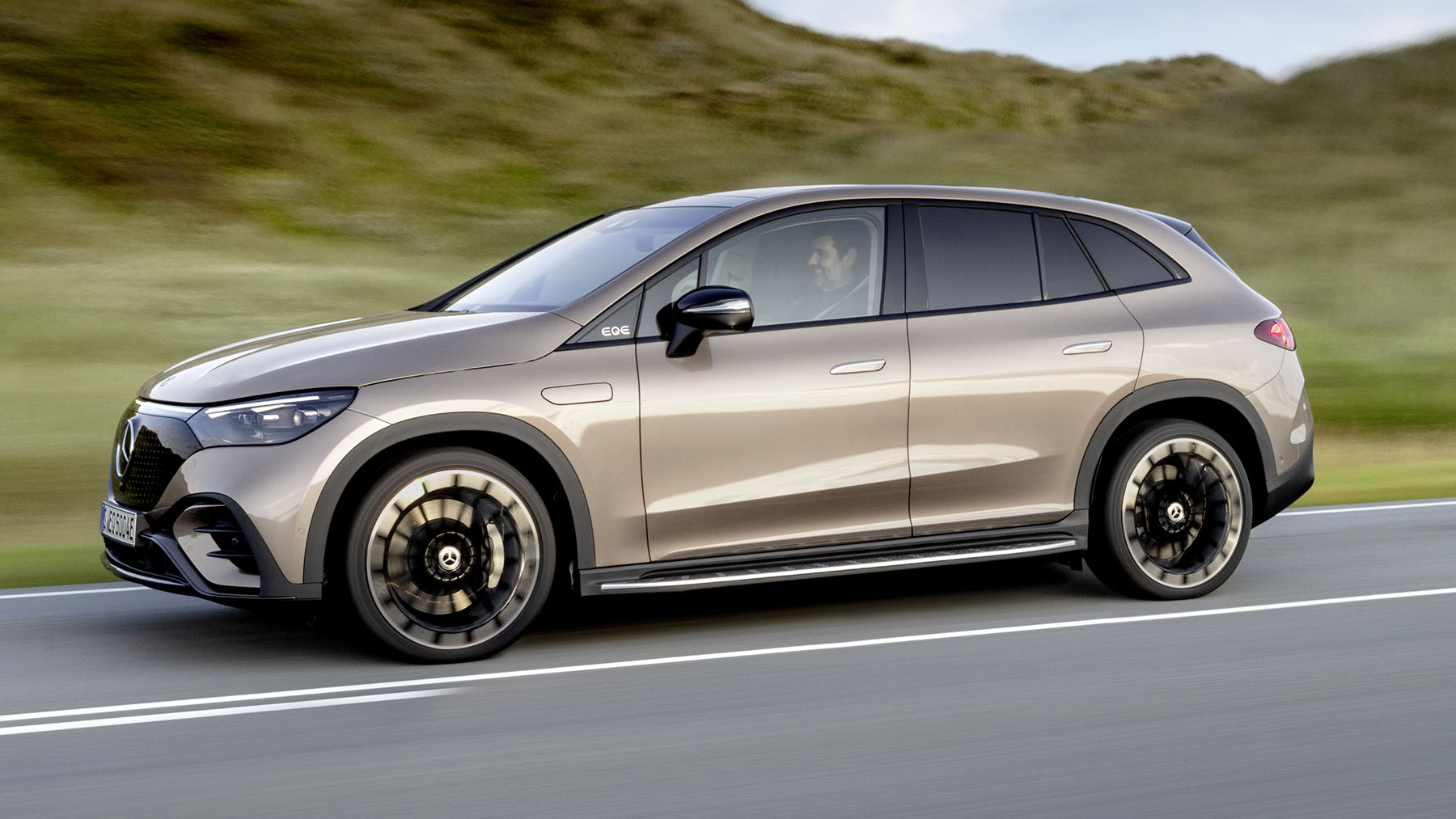 New Mercedes-AMG EQE SUV