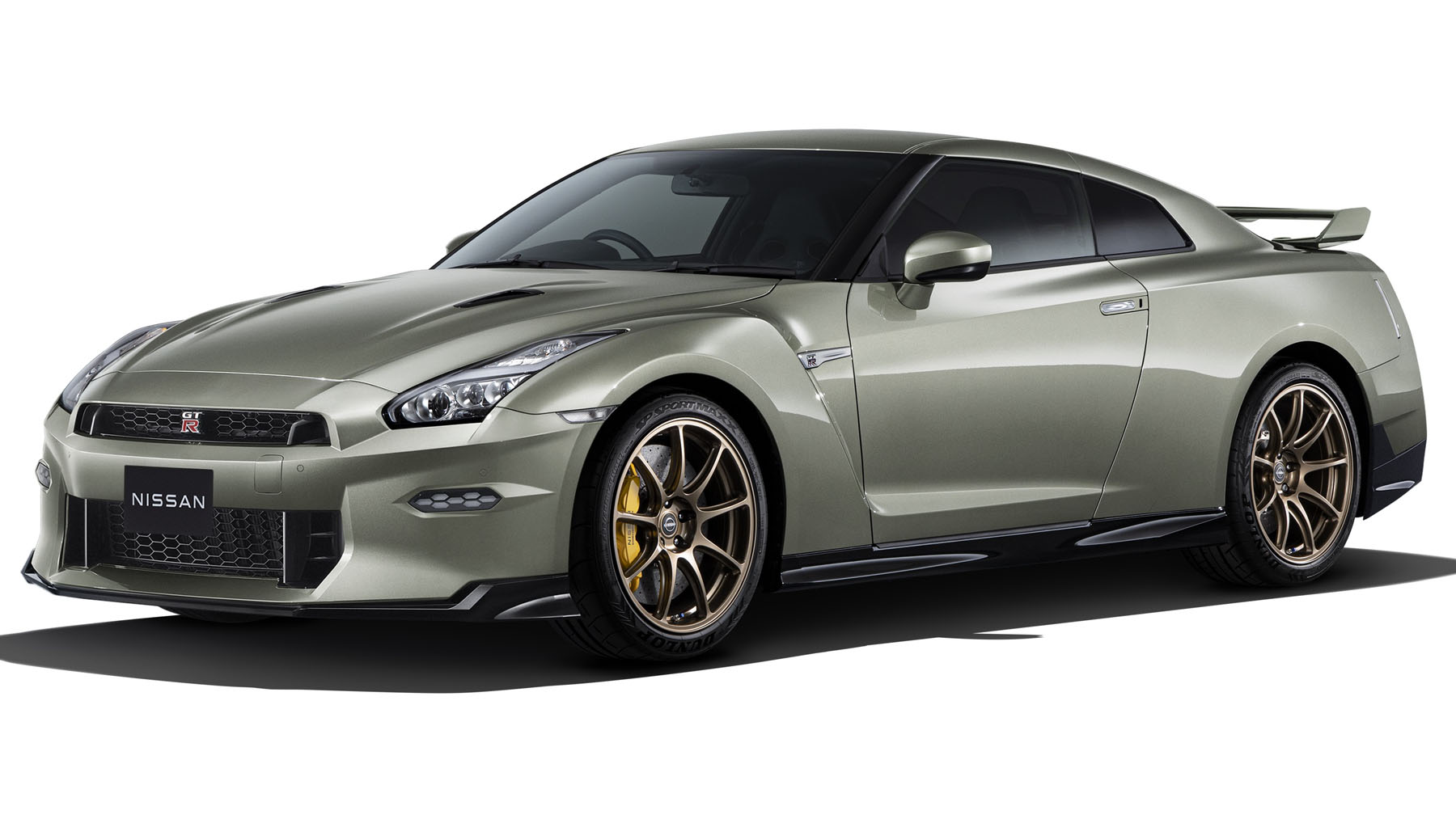 New Nissan GT-R unveiled in Japan