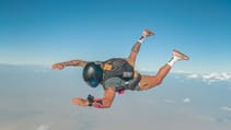 Lewis Hamilton skydiving