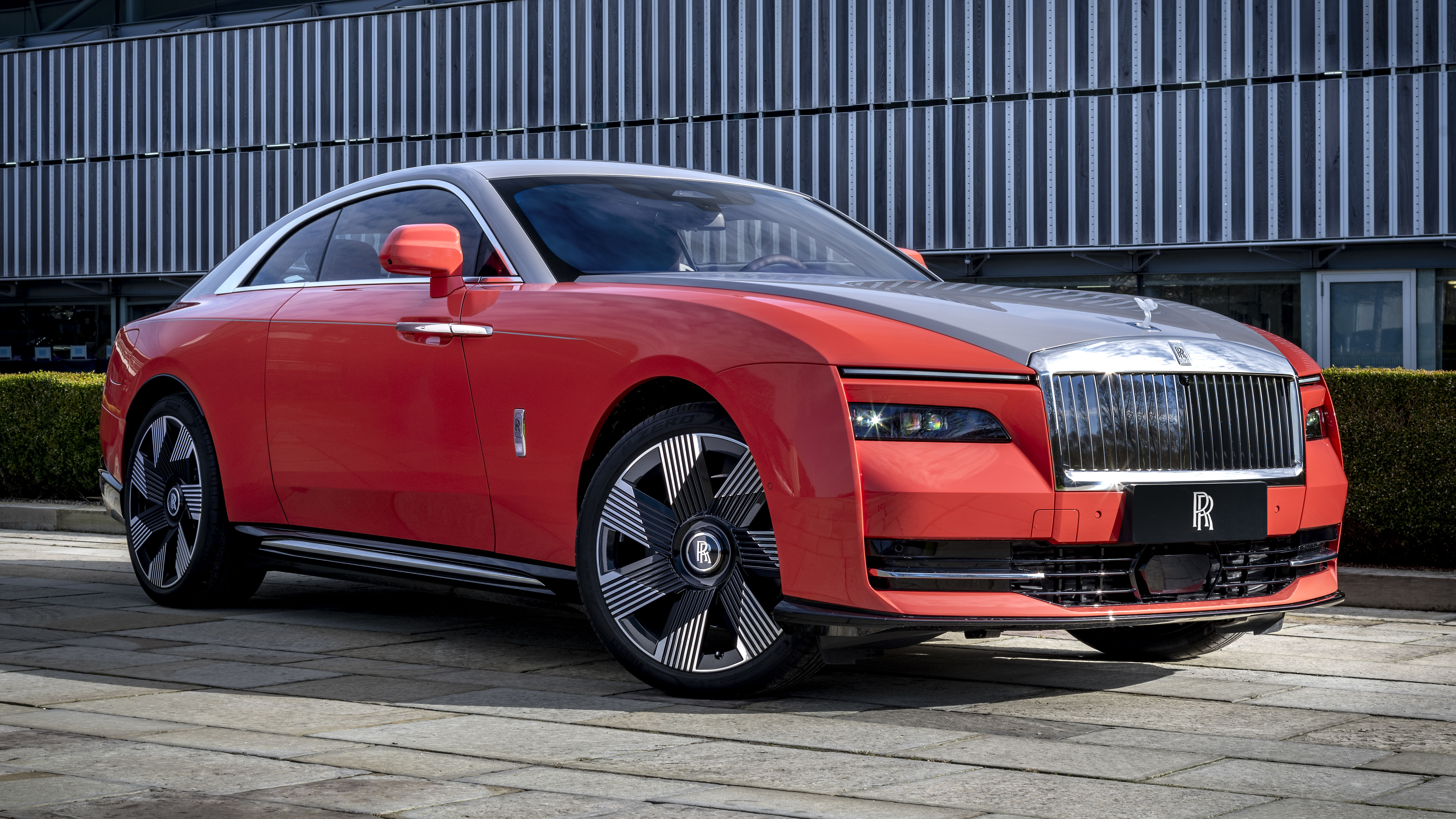 Rolls-Royce Spectre Escapism