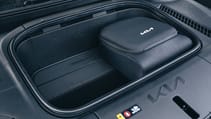 KIA EV9/Volvo XC90 Recharge 