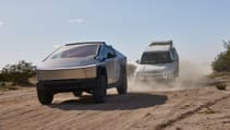 Tesla Cybertruck / Rivian R1T 