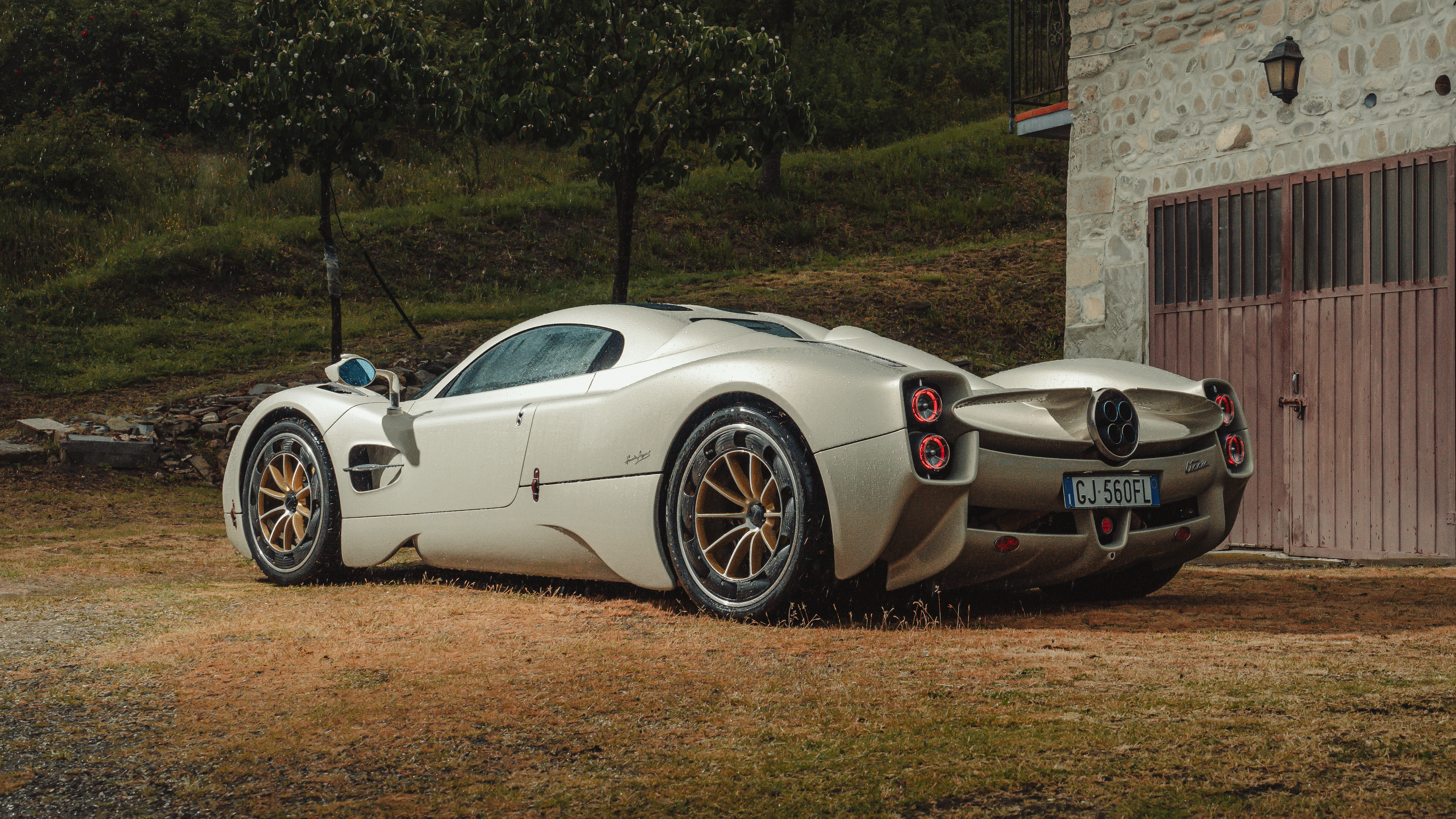 Pagani Utopia