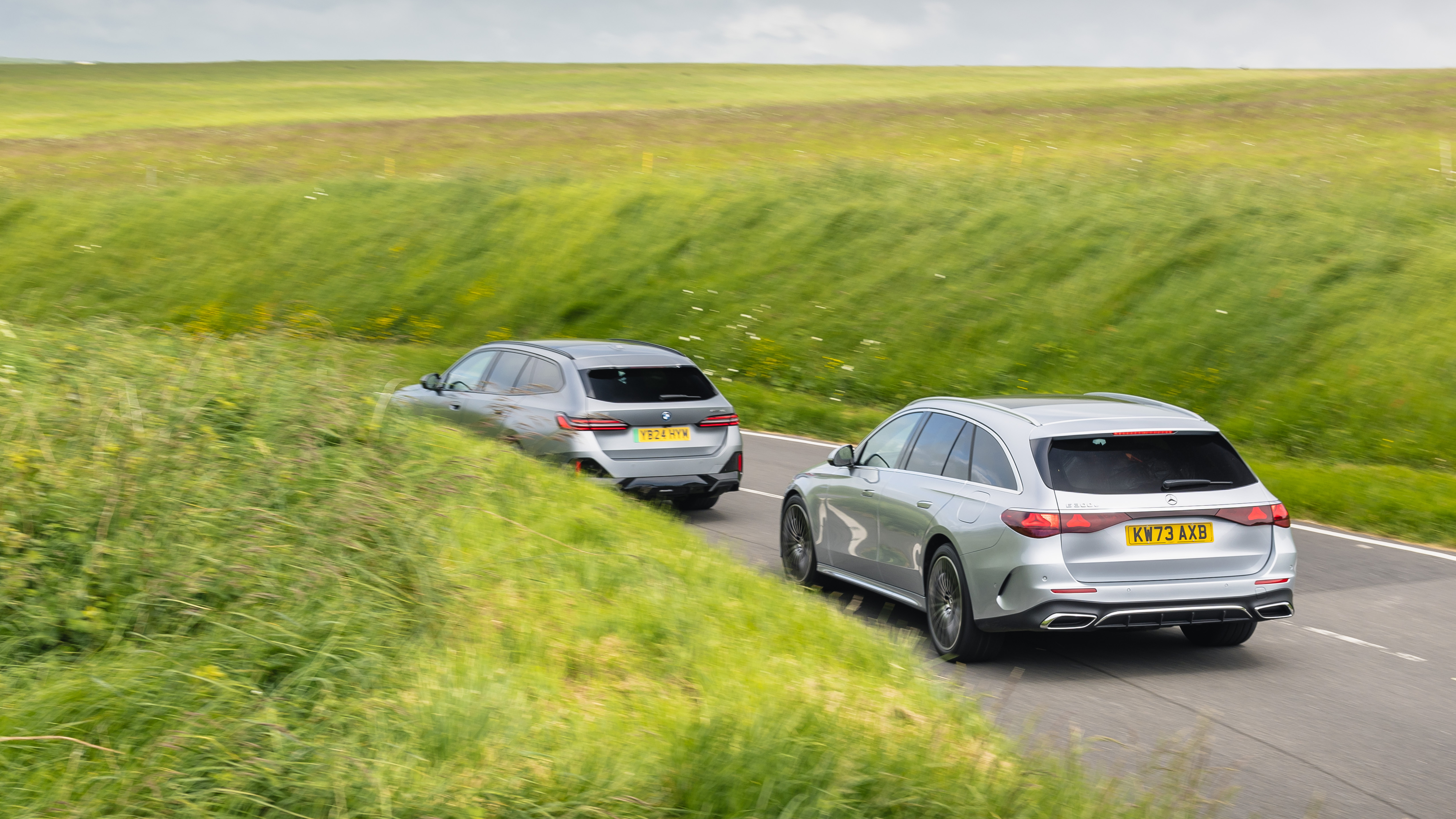 BMW i5 Touring / Mercedes E-Class Touring