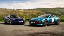 Aston Martin Valour / Porsche 911 S/T