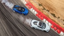 McLaren 750S vs Corvette Z06