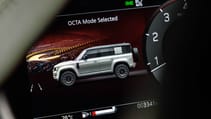 Land Rover Defender Octa