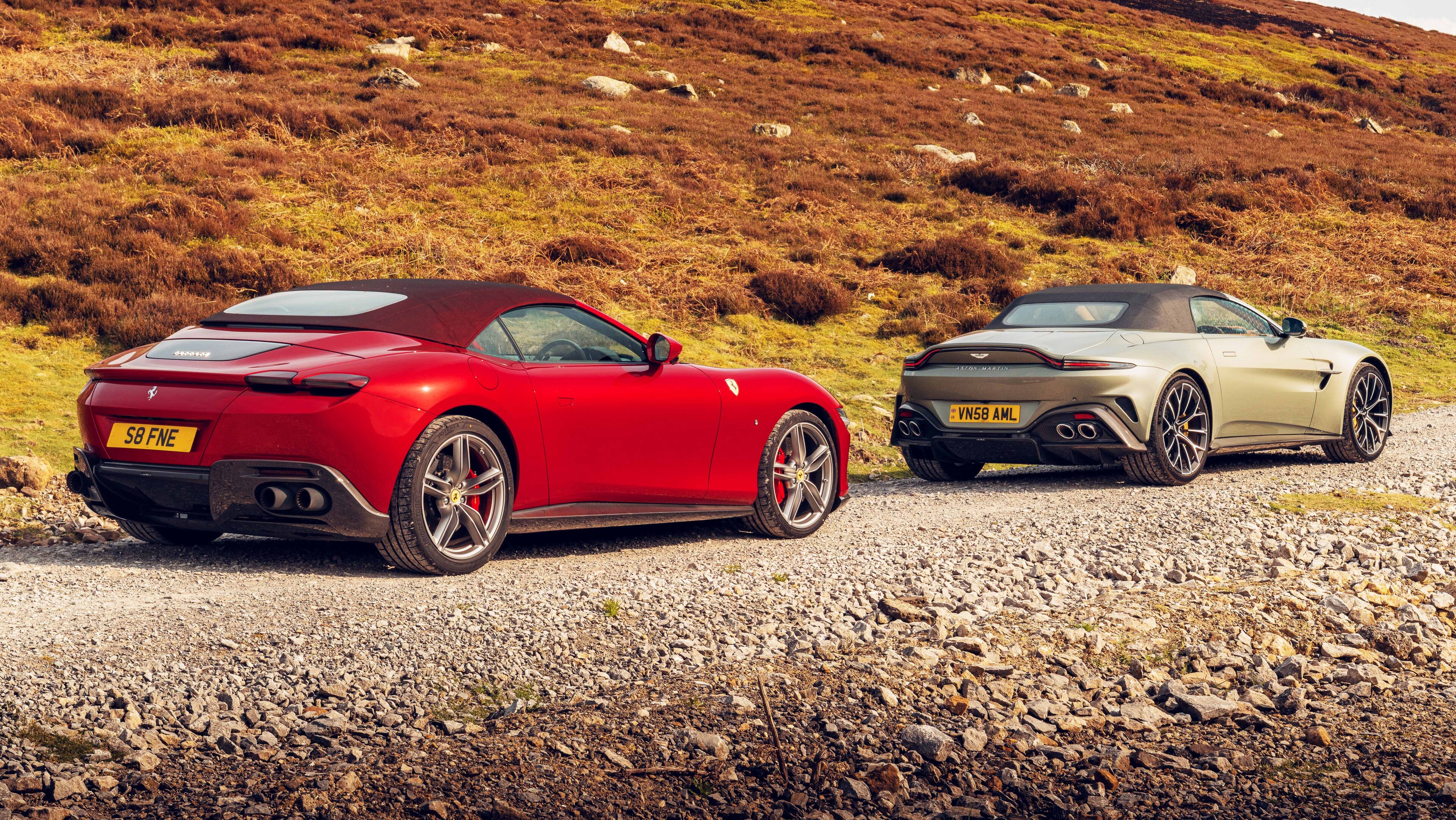 Aston Martin Vantage Roadster, Ferrari Roma Spider