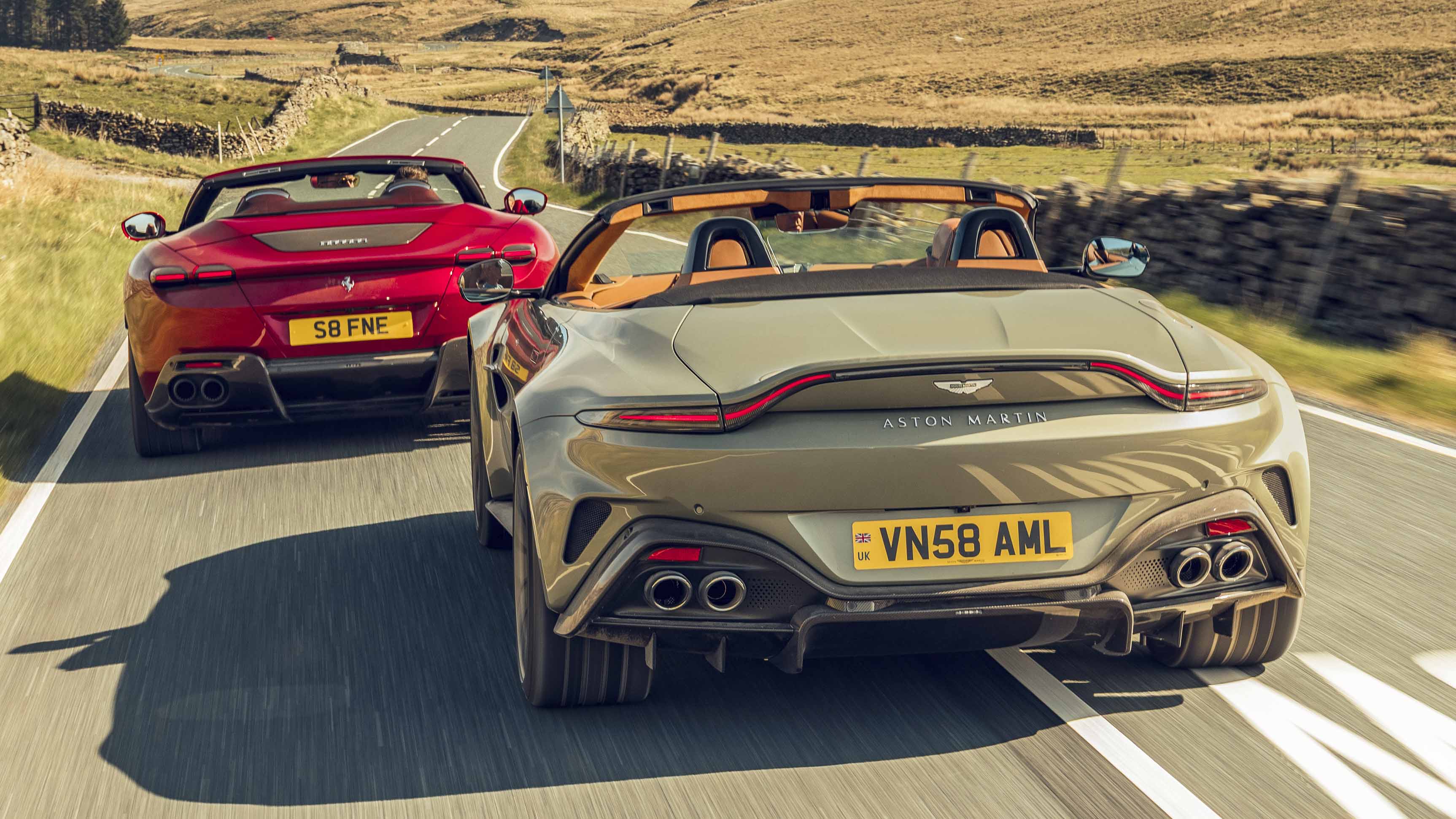Aston Martin Vantage Roadster, Ferrari Roma Spider