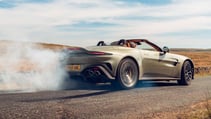 Aston Martin Vantage Roadster