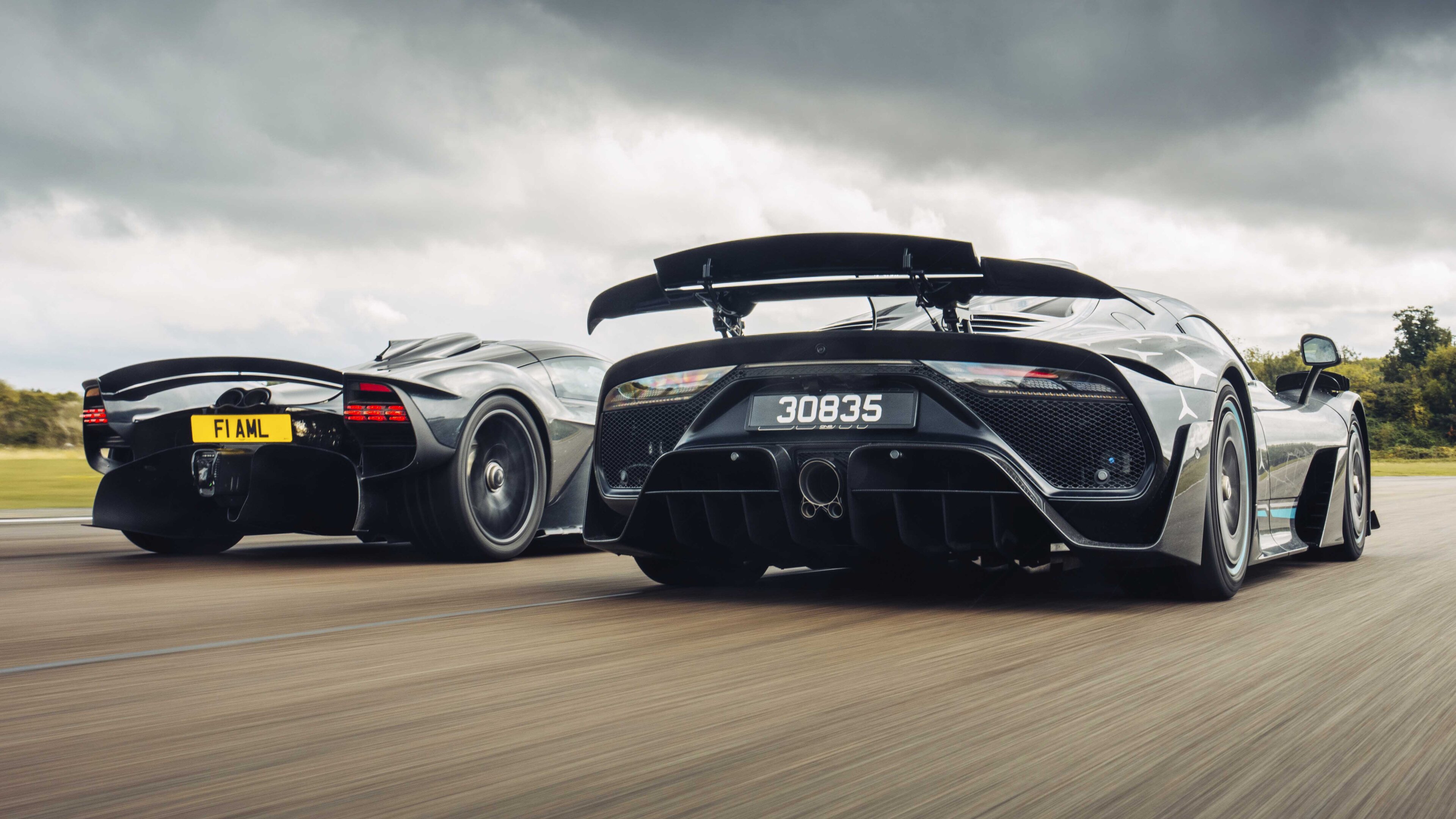 Mercedes-AMG One, Aston Martin Valkyrie