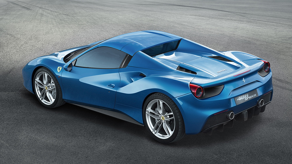 150723_ferrari488spider_3-4posttettochiuso.jpg