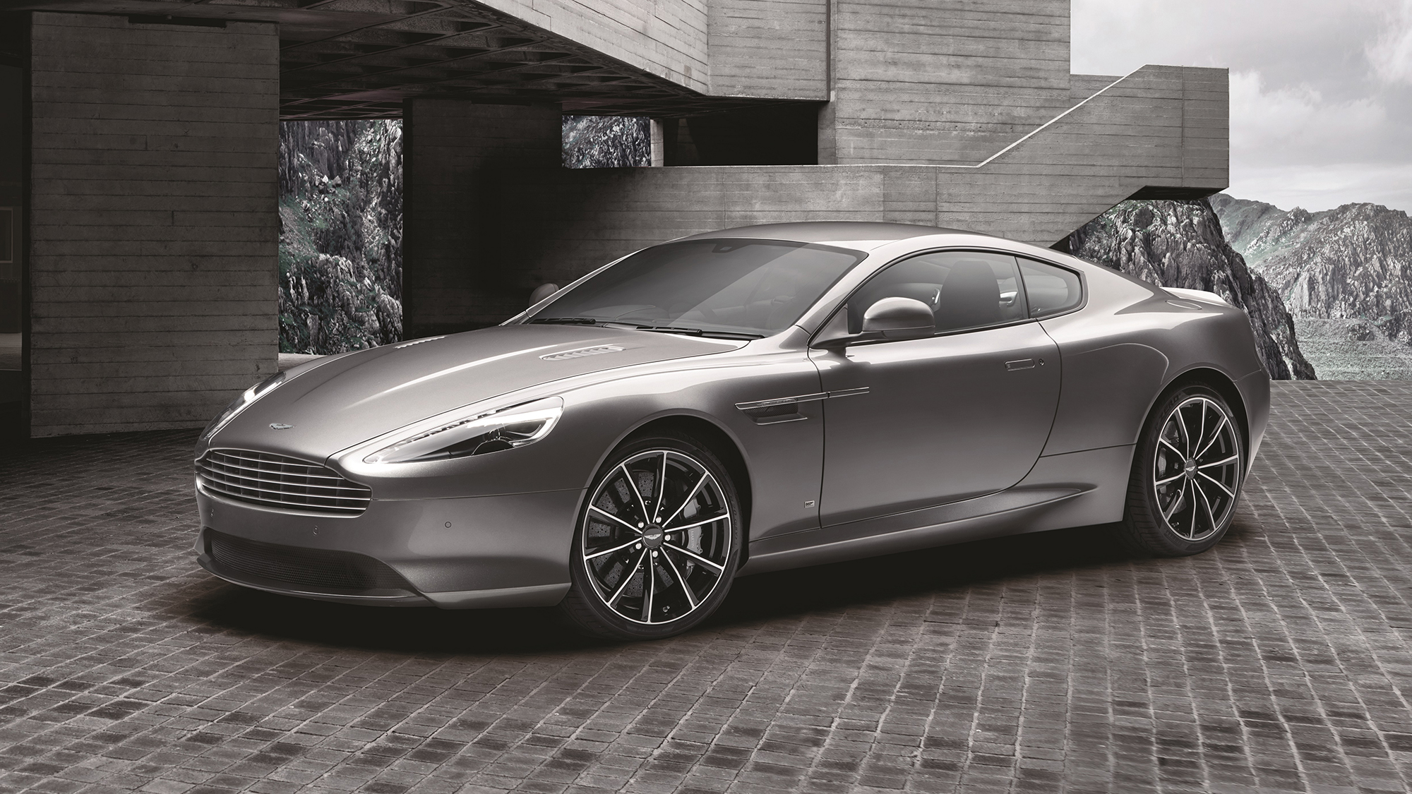 db9_gt_bond_edition_front.jpg