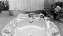 chassis_550_0068_on_the_1955_frankfurt_motor_show_stand_courtesy_porsche_archive_2.jpg