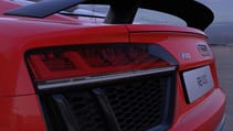 city-audi-r8-13.jpg