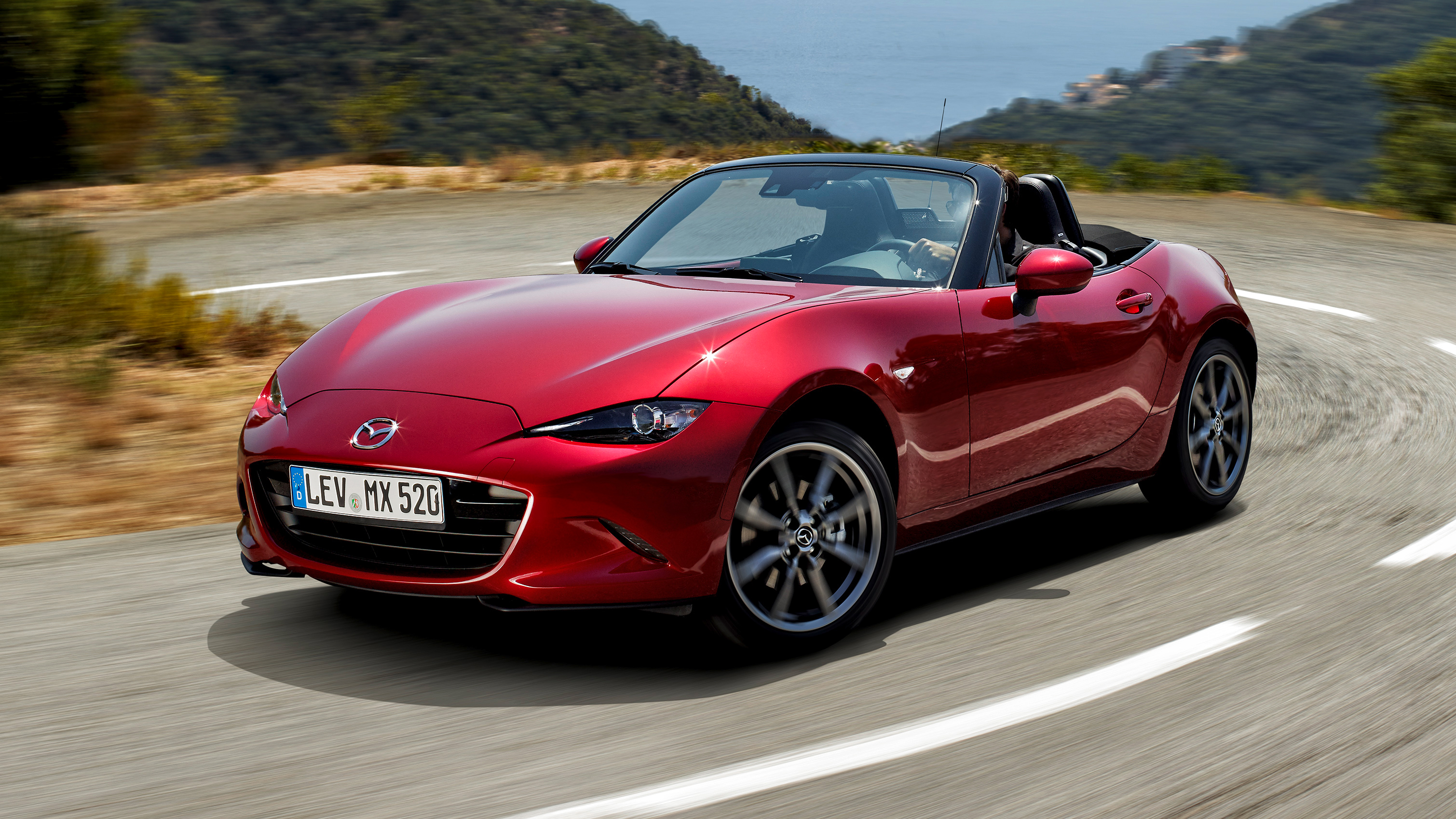 mx-5_2015_action_31.jpg