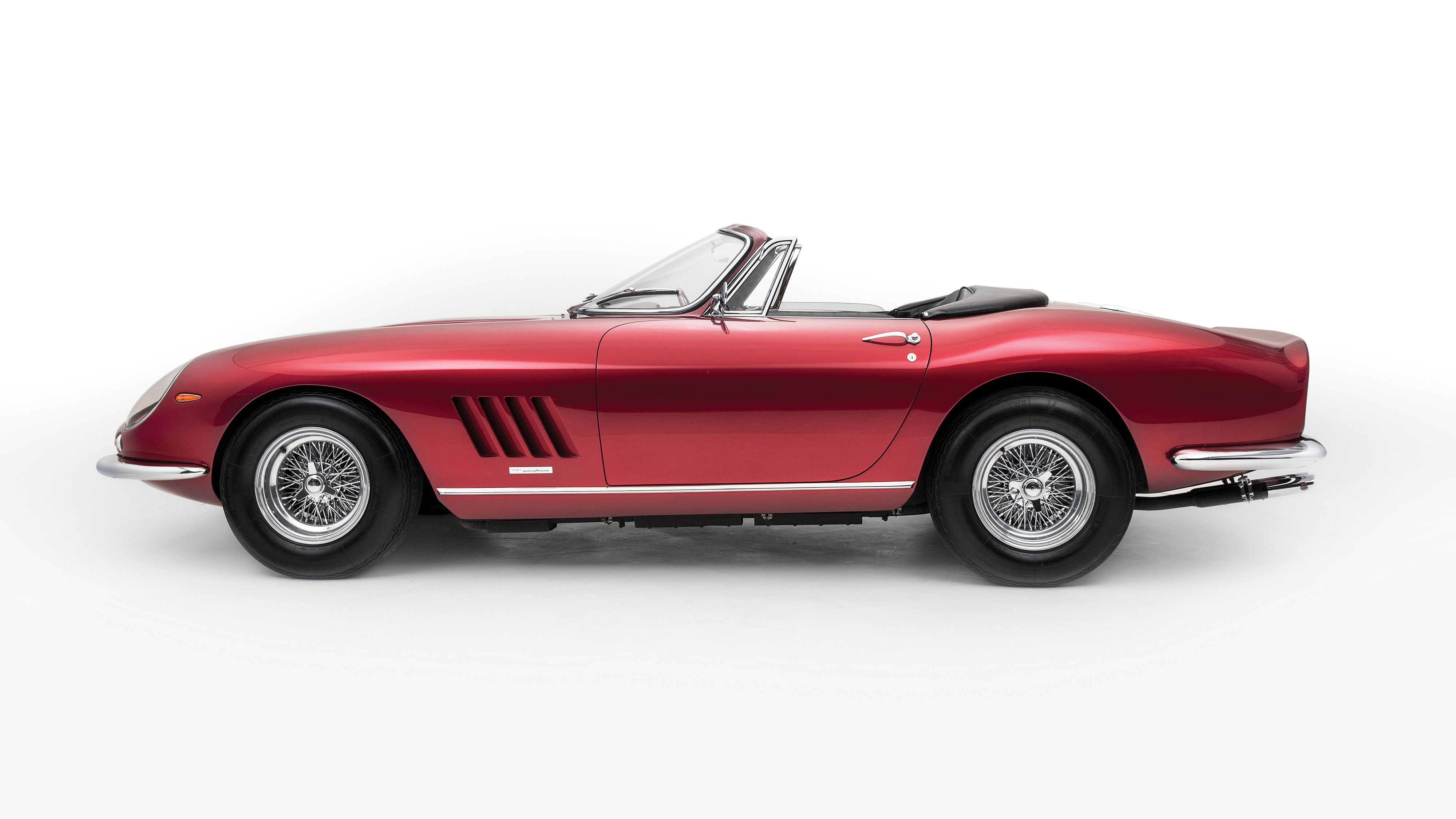 1968_ferrari_275_gts_4_nart_spider_-_tom_gidden_2016_courtesy_rm_sotheby_s_5.jpg