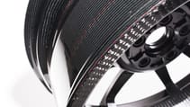 carbonfiber_js42490.jpg