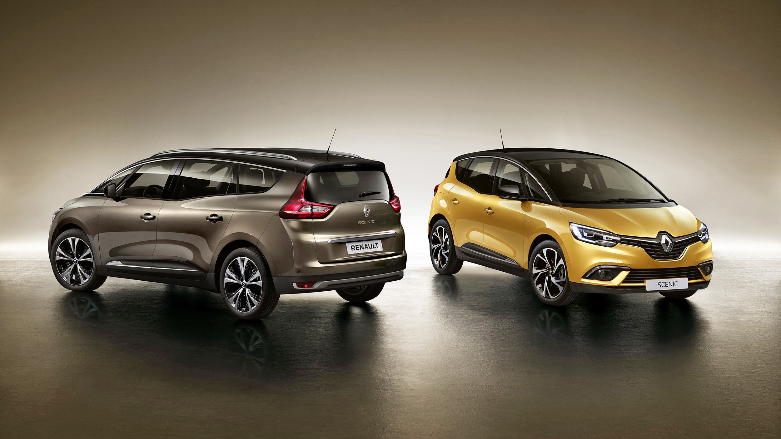 renault-grand-scenic-2.jpg