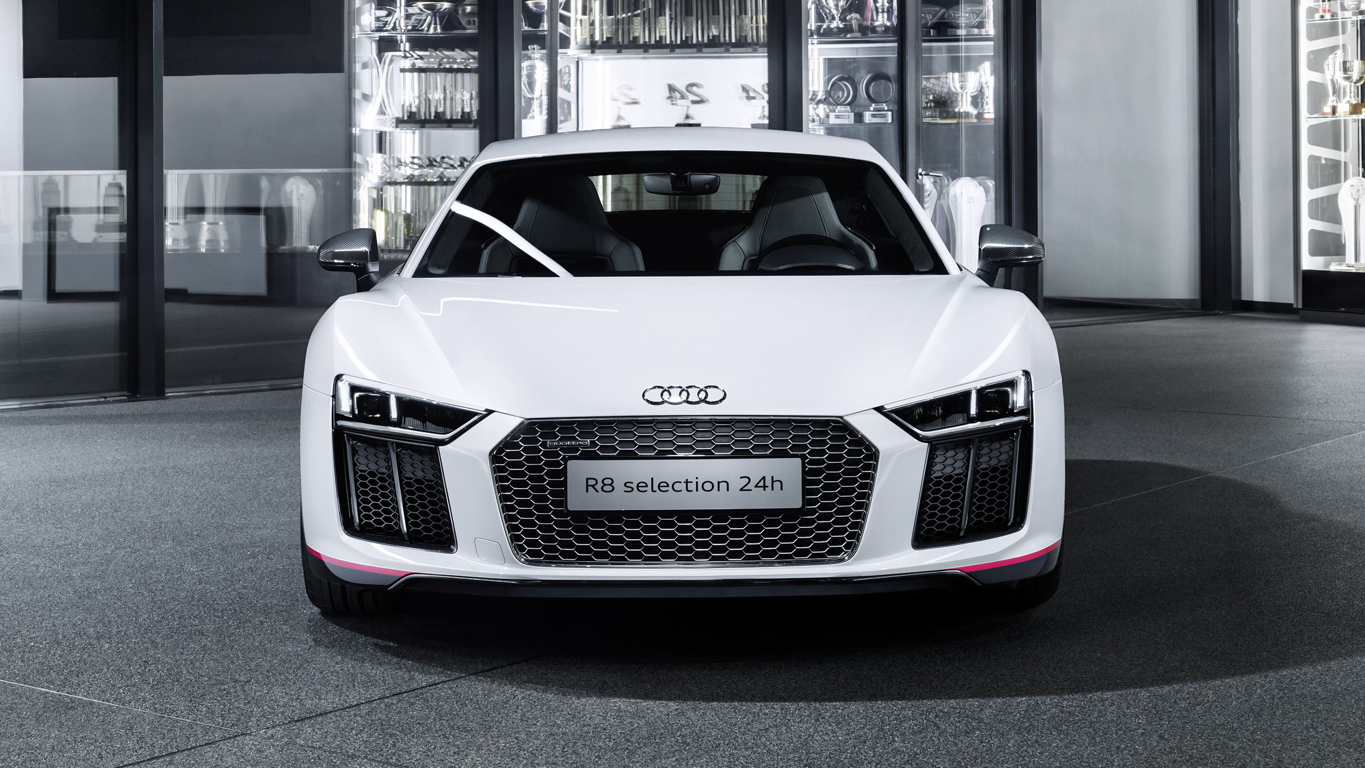 5audir8v10may2016.jpg