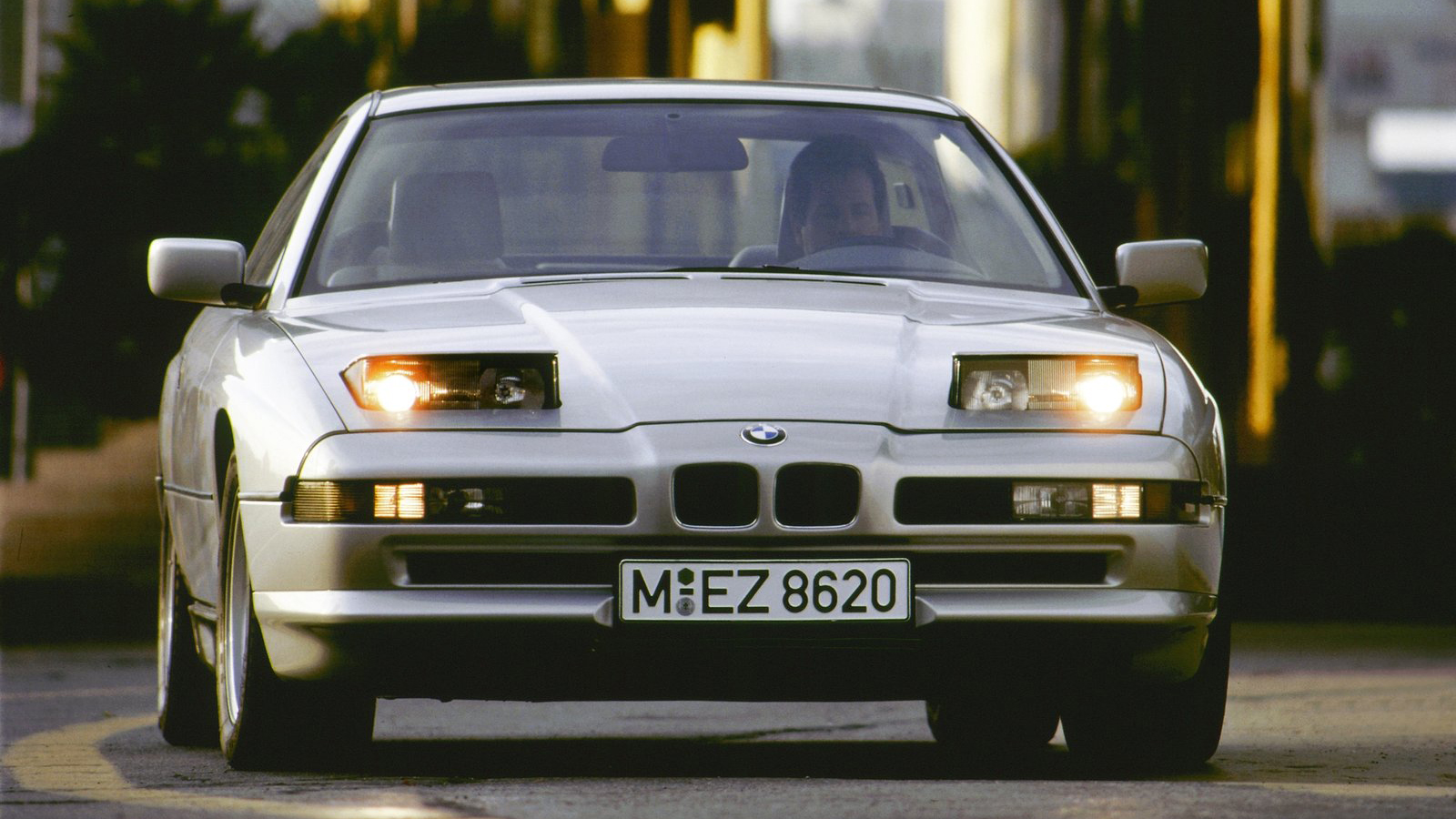 bmw-8_series-1989-1600-0e.jpg