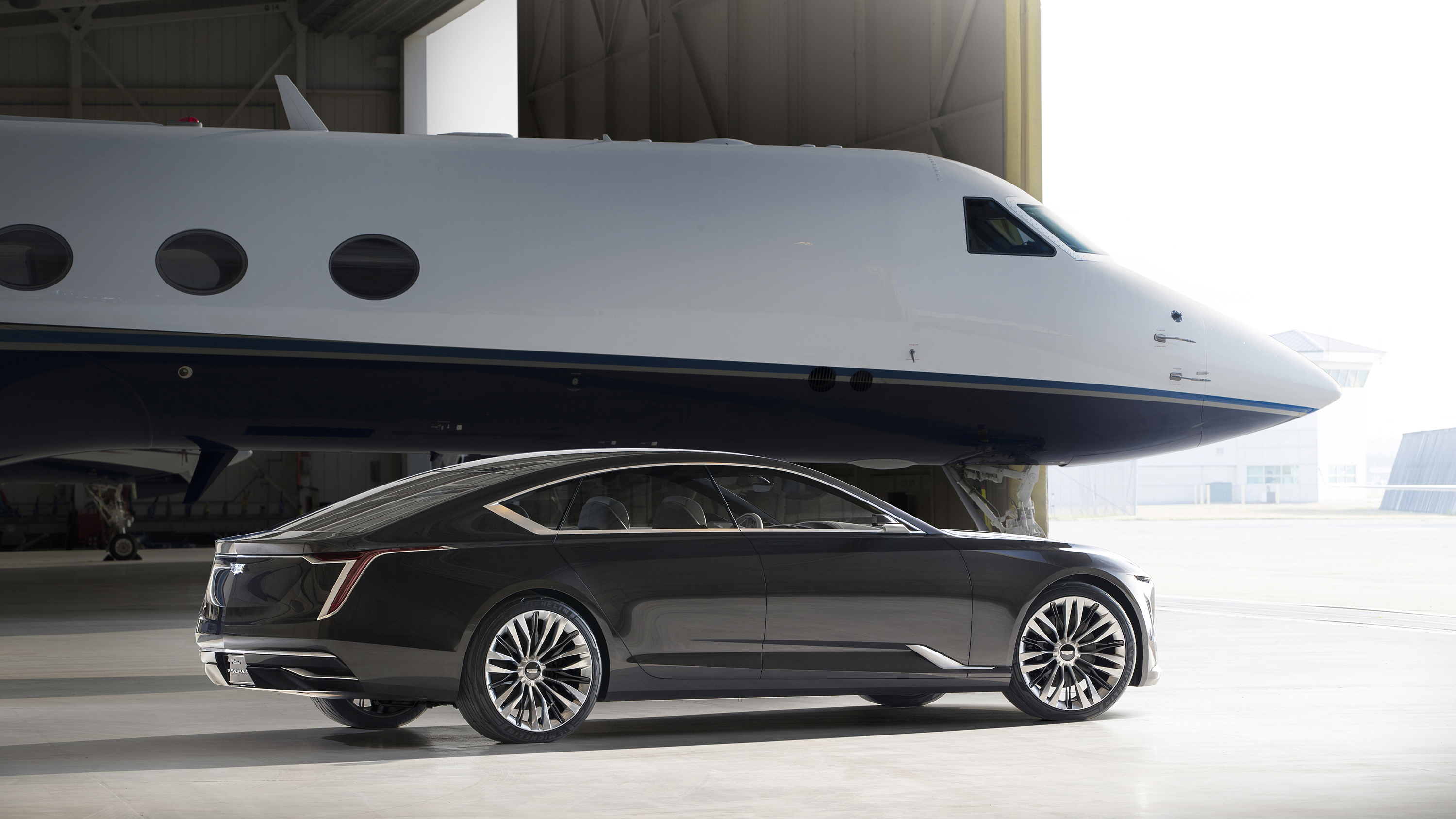 2016-cadillac-escala-concept-exterior-007.jpg