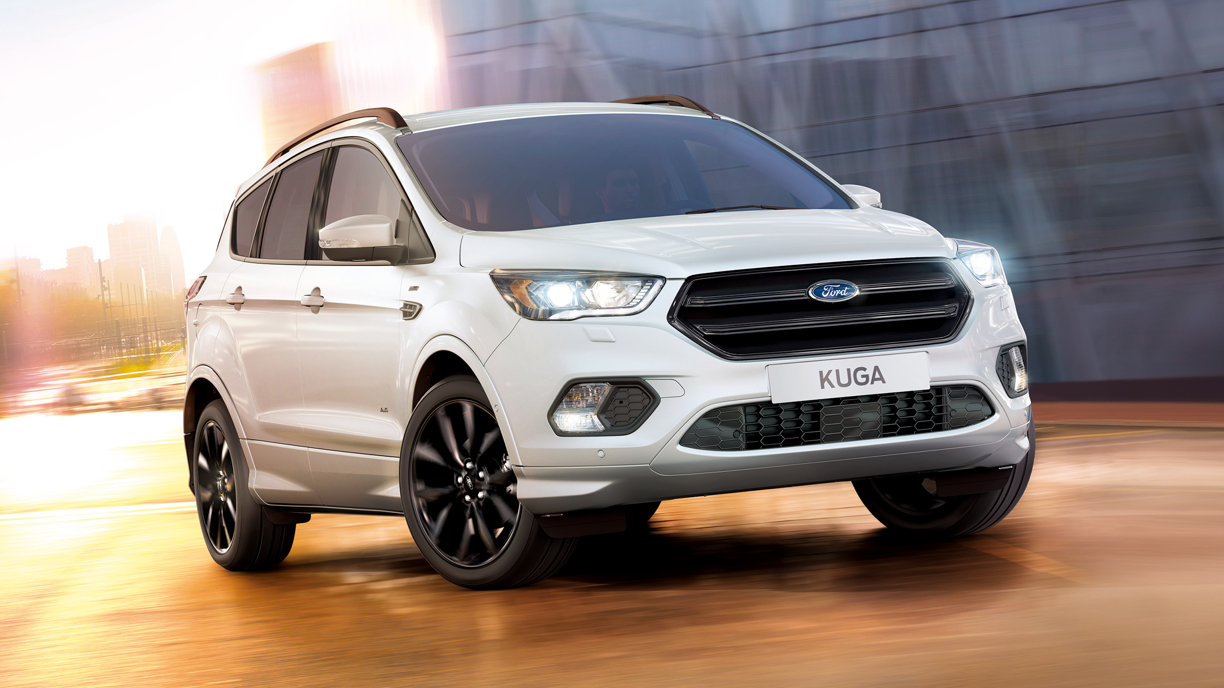 new_kuga_st-line_1.jpg