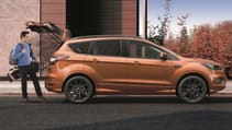 new_kuga_st-line_2.jpg