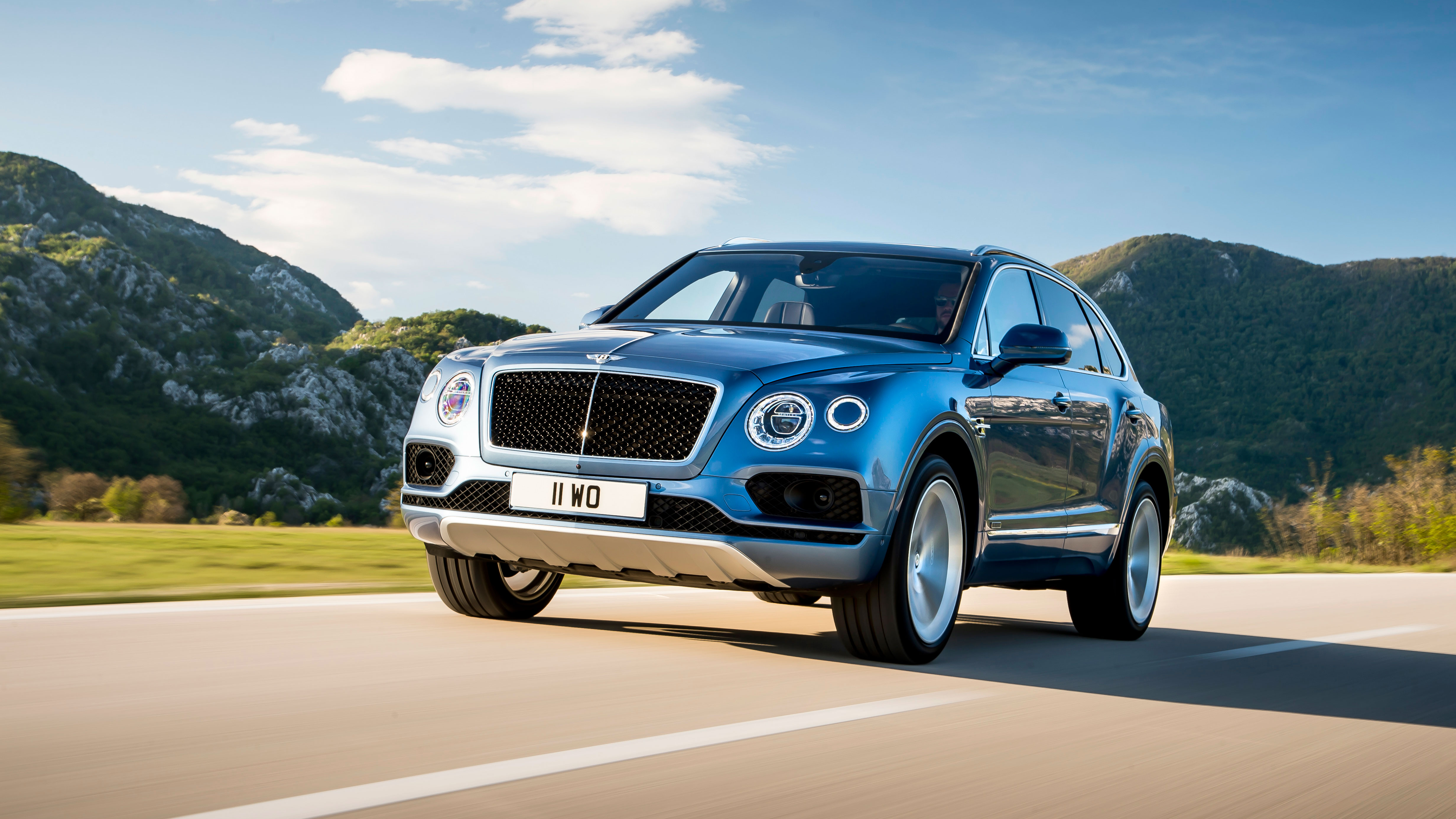 bentayga-diesel-2.jpg